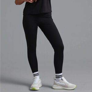 Municipal WOMEN'S STAPLE LEGGING Size Medium